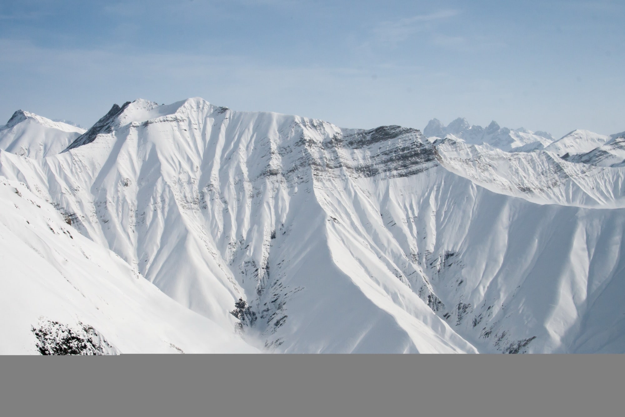 Ski rental Gudauri — prices, freeride & online booking