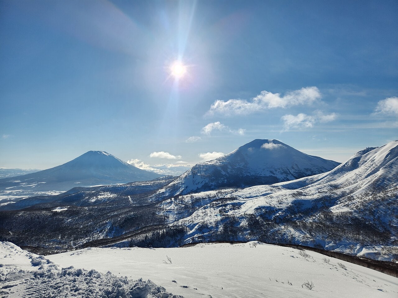 Ski rental in Niseko